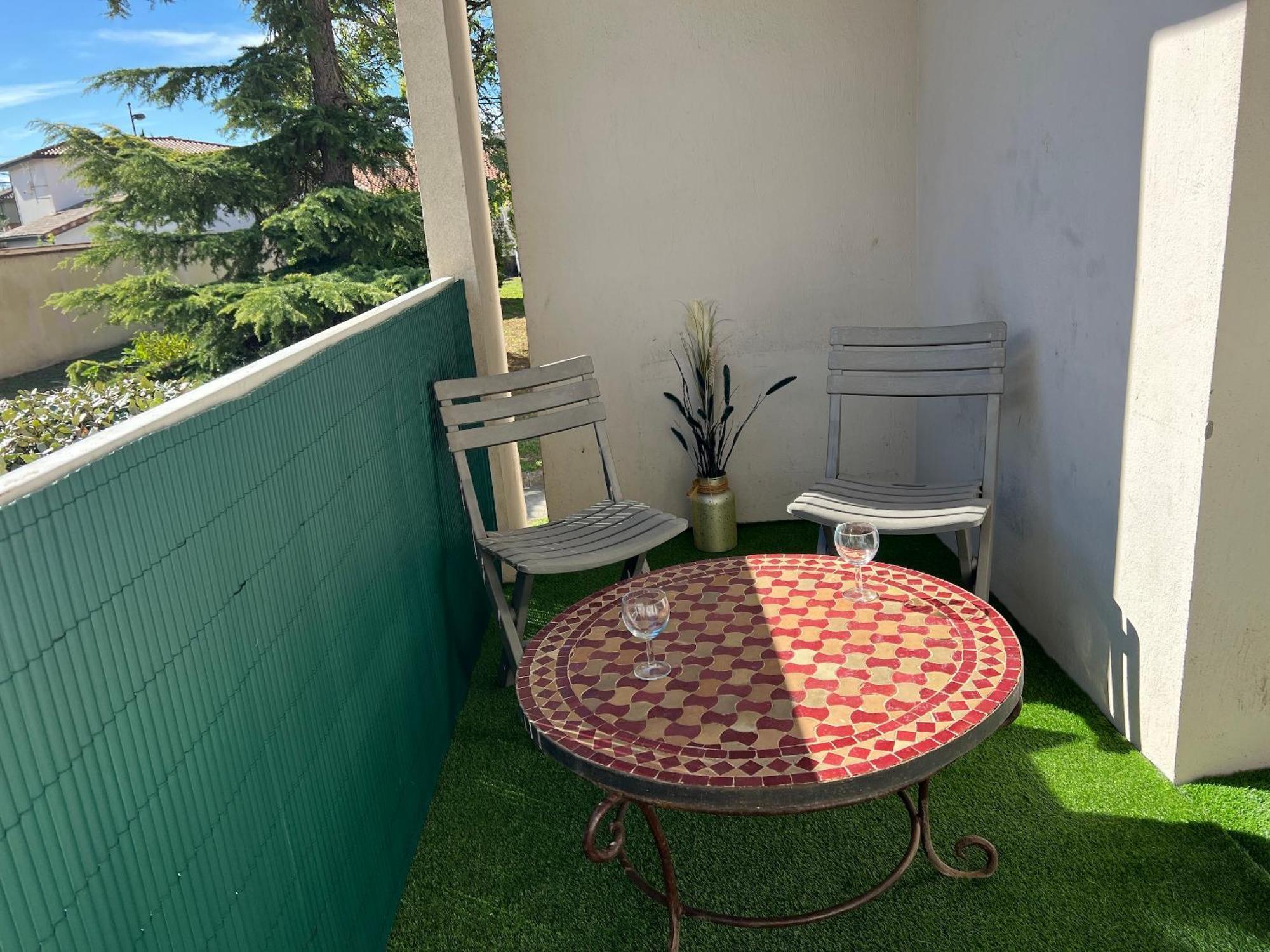 Calme, Lumineux Avec Balcon Apartment Toulouse Exterior foto